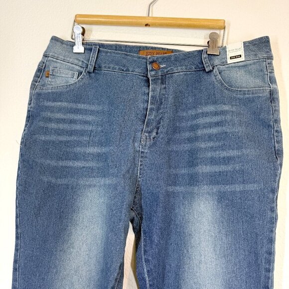 Judy Blue Boyfriend Jeans Size XL - Picture 5 of 13